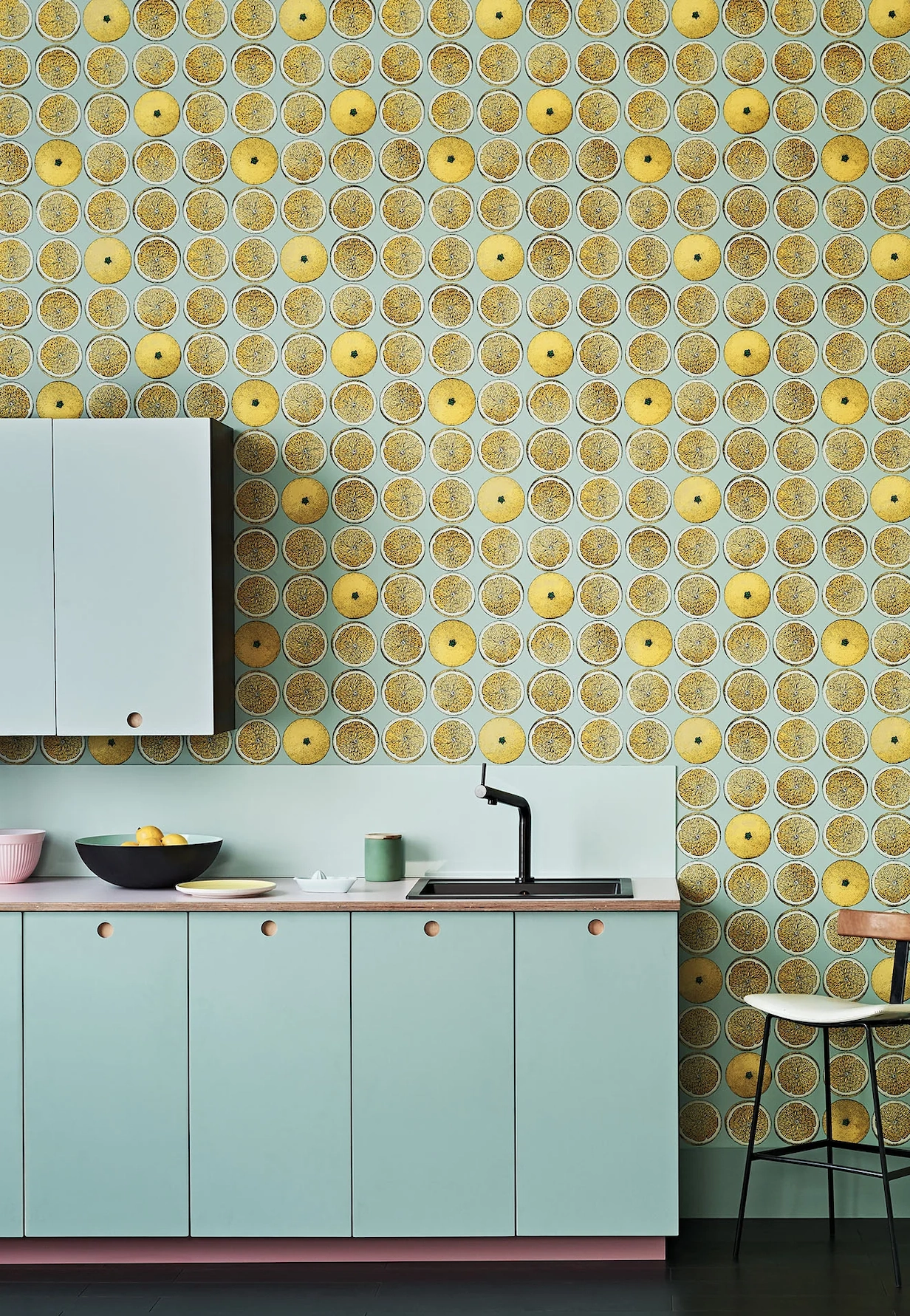 Interior-design-with-wallpaper-2